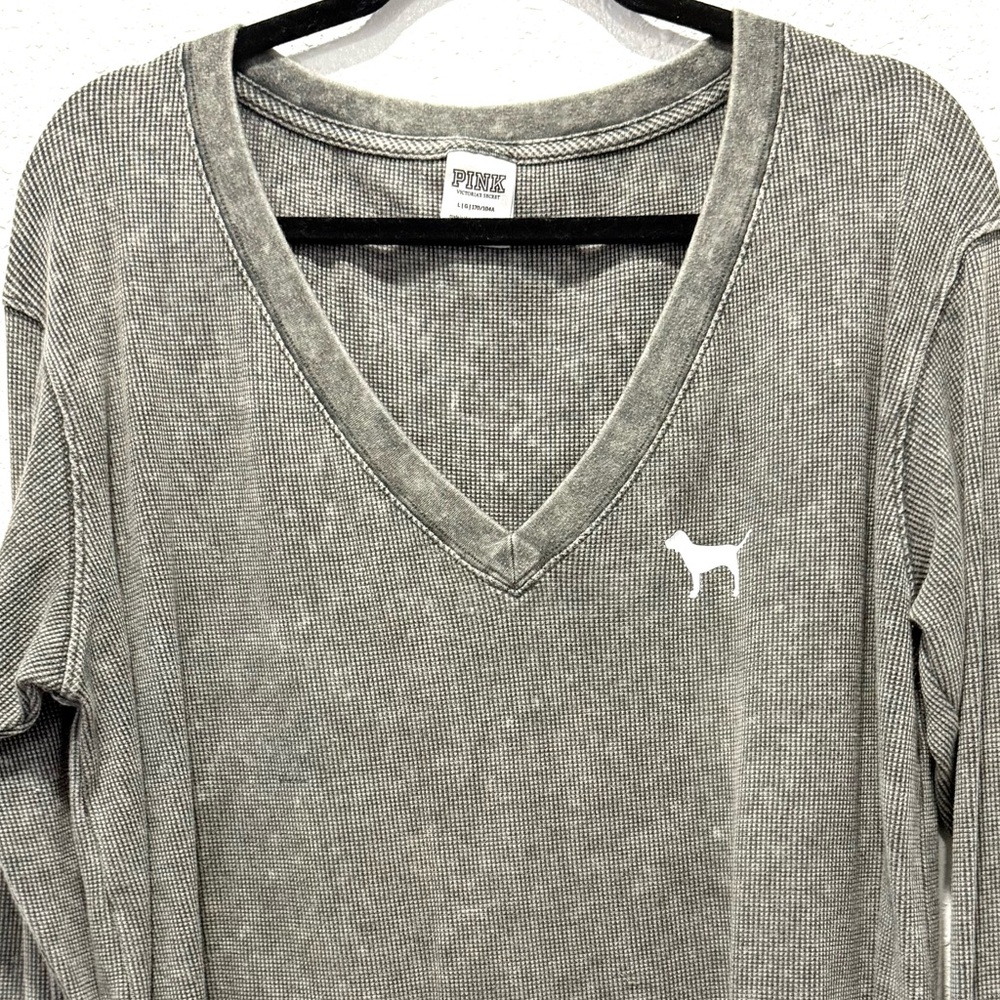 Victoria's Secret thermal gray Long Sleeve V-Neck  crop‎ Top L - Picture 4 of 4